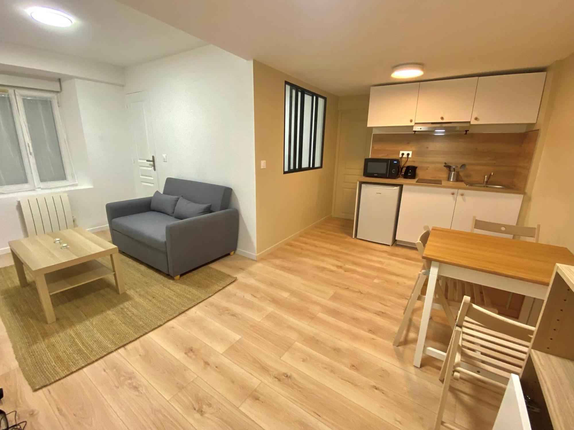 Charmant Appartement A Herblay Centre, Proche Gare, 22 Min De Paris St Lazare Exterior photo